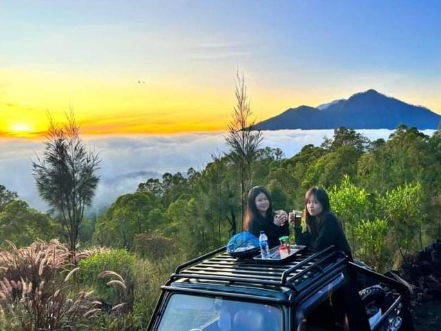 Batur Hill And Hot Spring *