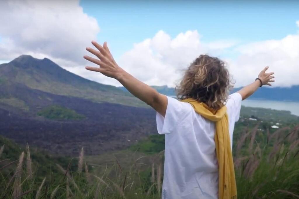 Batur Hill And Hot Spring Guest house